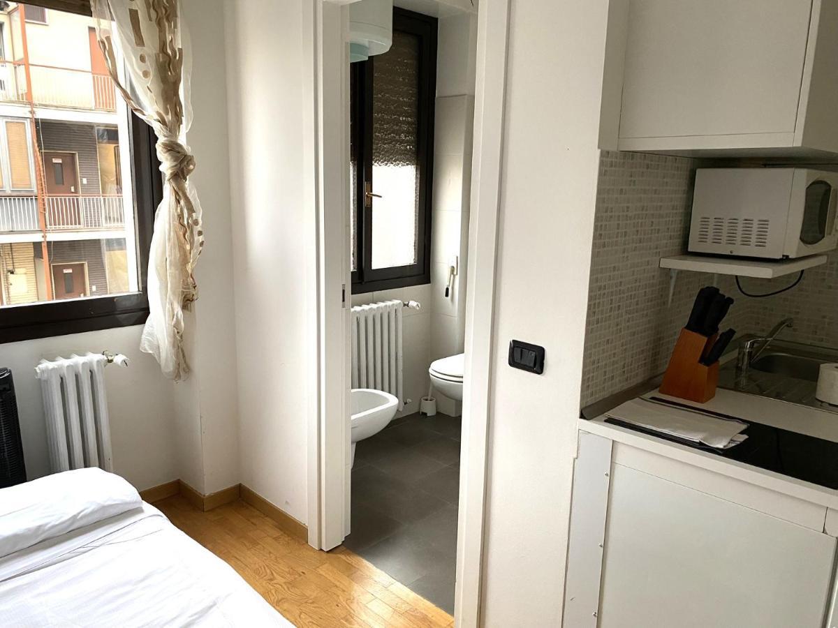 Comfy Studio Near The Central Station Milán Exterior foto